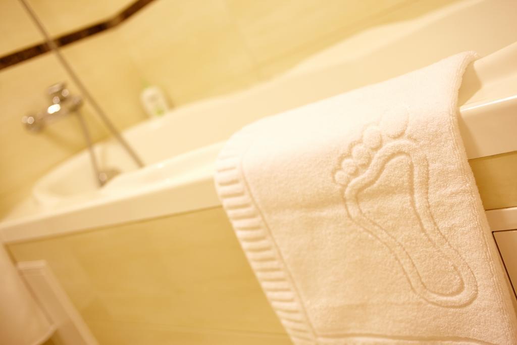 Central Park Apartments Кишинев Стая снимка