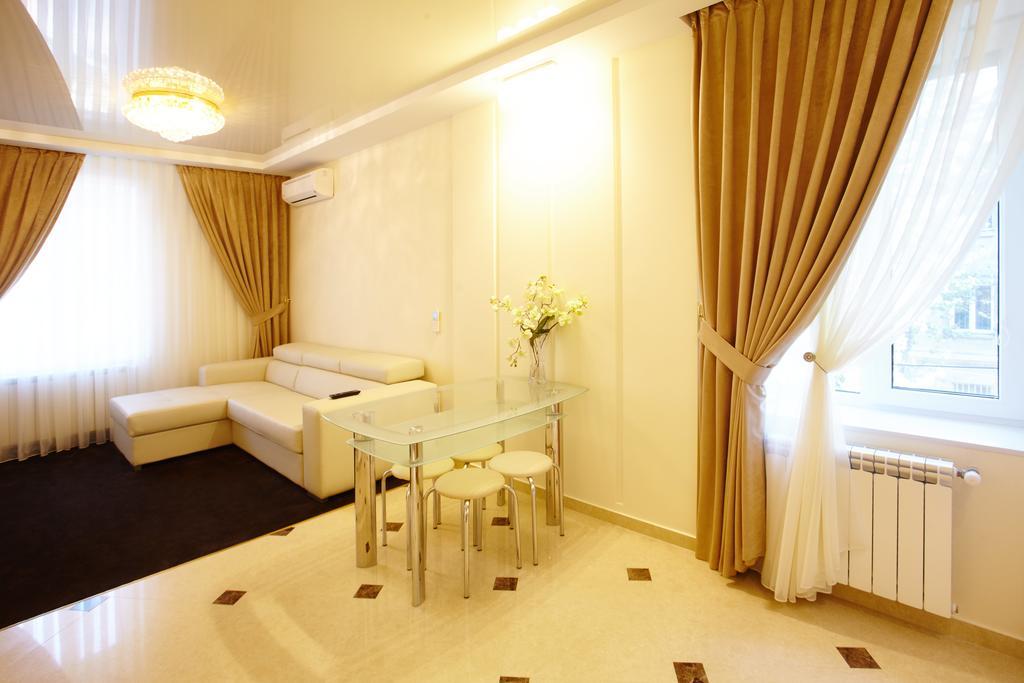 Central Park Apartments Кишинев Стая снимка